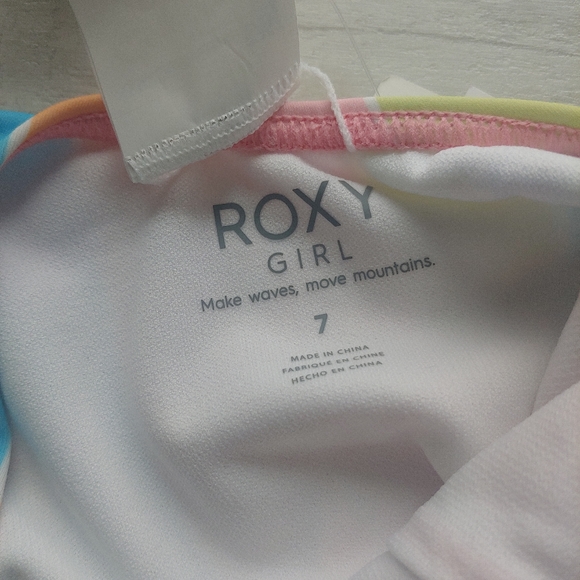 ROXY NEW Colors of the Sun One Piece Swimsuit - Picture 7 of 9